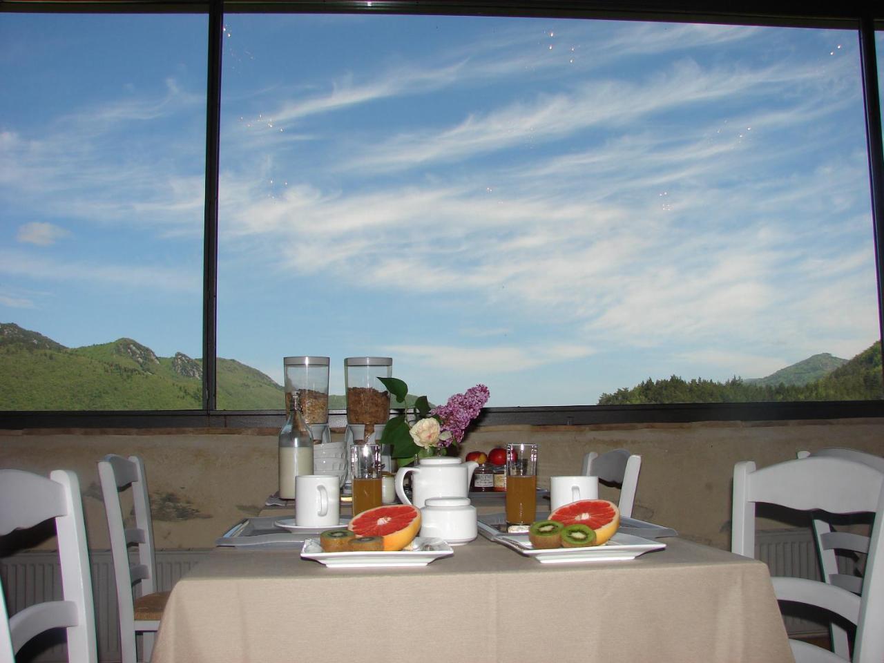 Bed and Breakfast Domaine Des Massols Marsat Екстер'єр фото