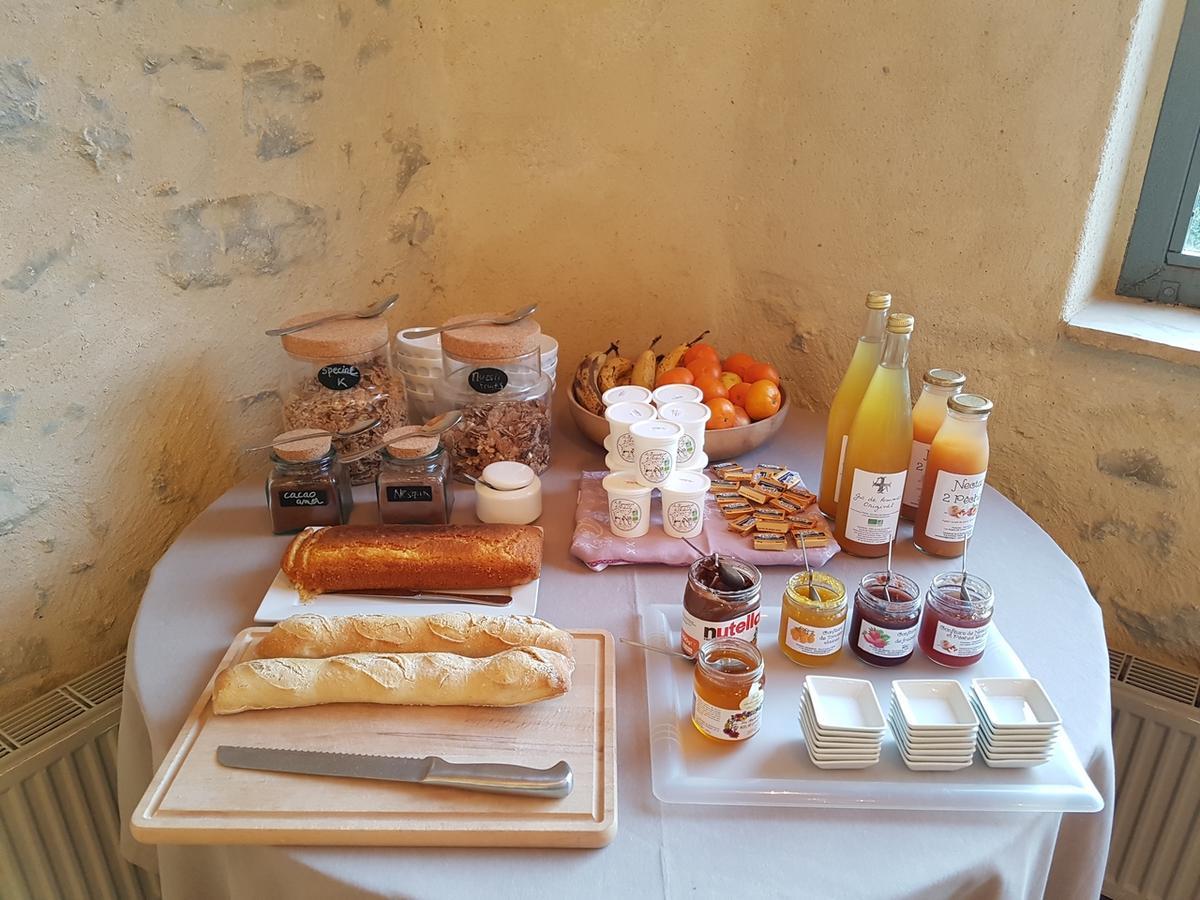 Bed and Breakfast Domaine Des Massols Marsat Екстер'єр фото